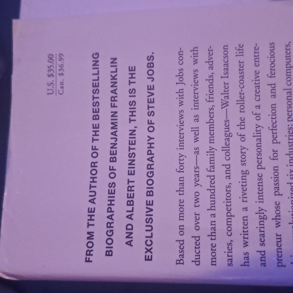 Steve Jobs by Walter Isaac hardcover novel - Picture 5 of 6